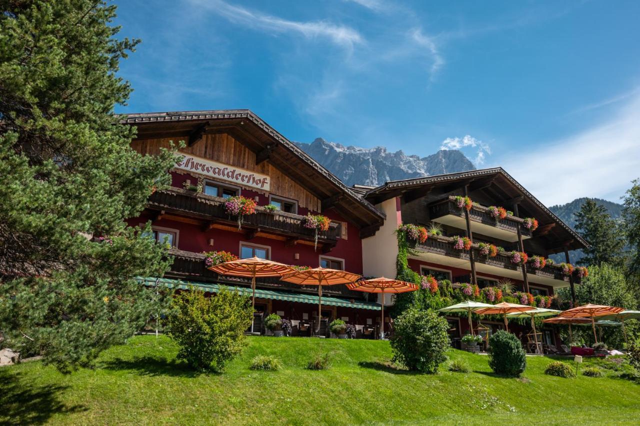 Hotel Ehrwalderhof Exteriör bild
